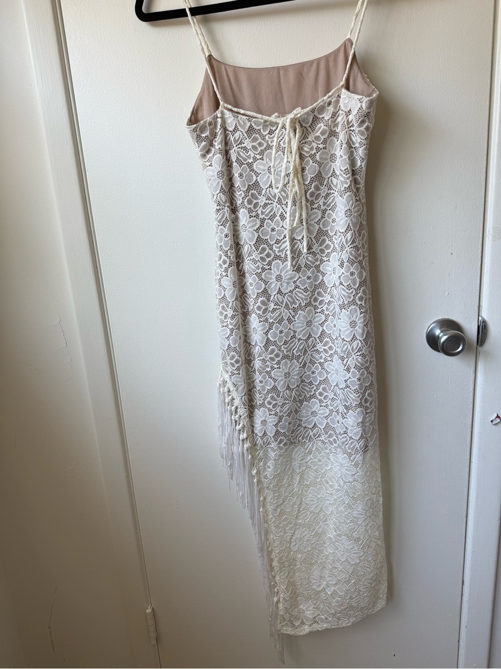 Endless Blu White Lace Slip Dress with Floral Overlay - Picture 3 of 6